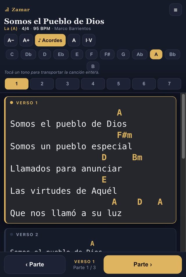 El transpositor de Zamar: la fila de tonos de C a B con La (A) marcado en dorado, y la canción abajo ya en ese tono.